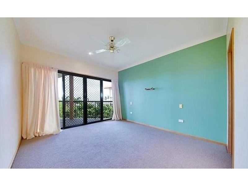 7 Samoa Street, Pacific Heights QLD 4703